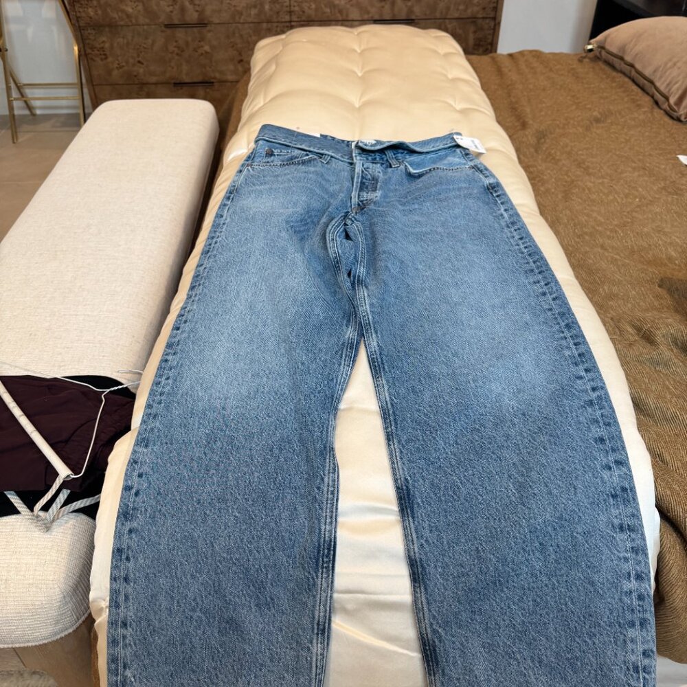 Designer Jeans - Picture 2 of 3